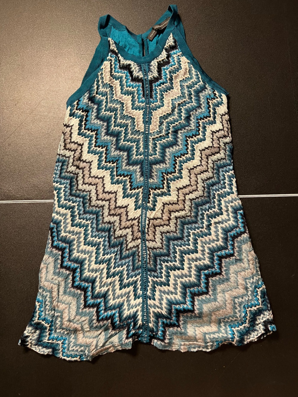White House Black Market Chevron Knit Tank in Teal and Cream size XS